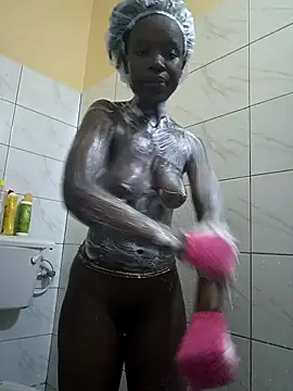 Juicylittle slute online show from 10-17-25, 06:49