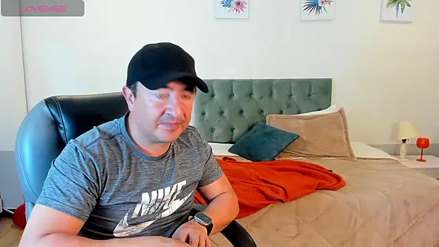 Sam and molly  online show from 02-01-25, 07:55