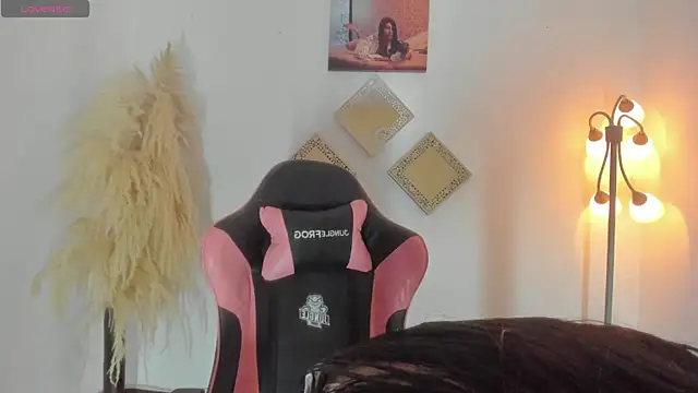 kattadoll online show from 04-08-26, 12:05