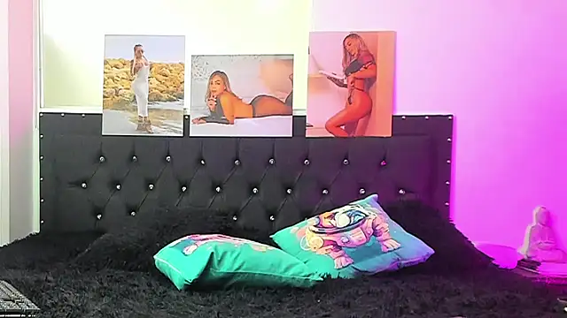 Snapshot of doll_celeste20 chatting on 02-08-25, 07:16 doll celeste20 online show from 02-08-25, 07:16