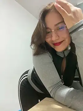 Snapshot of kittyfresita chatting on 01-08-25, 10:48 kittyfresita online show from 01-08-25, 10:48