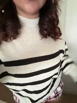 kittyfresita online show from 04-23-26, 03:03