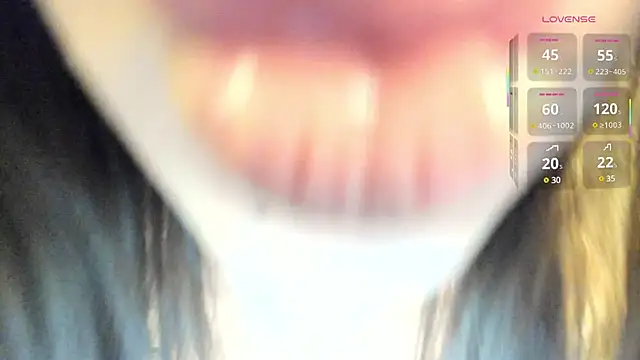 Snapshot of Anfisavisti__ chatting on 03-14-25, 02:20 Anfisavisti online show from 03-14-25, 02:20