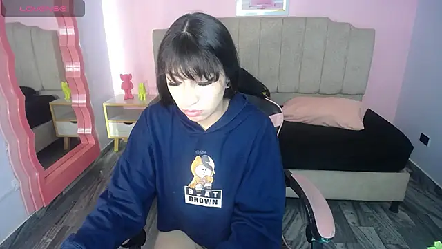 Snapshot of Gaby_ch chatting on 12-16-24, 07:15 Gaby ch online show from 12-16-24, 07:15