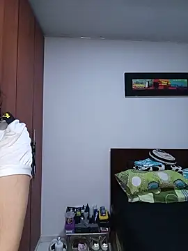 miakhalifaaa  online show from 06-12-26, 11:14