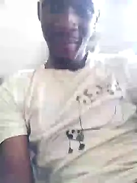 Snapshot of hotyoung24 chatting on 01-18-25, 11:21 hotyoung24 online show from 01-18-25, 11:21