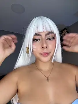 Snapshot of DakotaShelby chatting on 11-01-25, 12:23 DakotaShelby online show from 11-01-25, 12:23