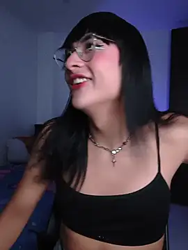 Snapshot of Kiitygirl chatting on 06-19-26, 12:15 Kiitygirl online show from 06-19-26, 12:15