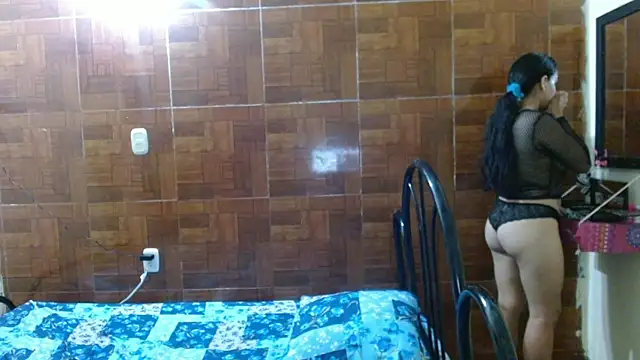 Mia brunette26 online show from 02-18-25, 02:59