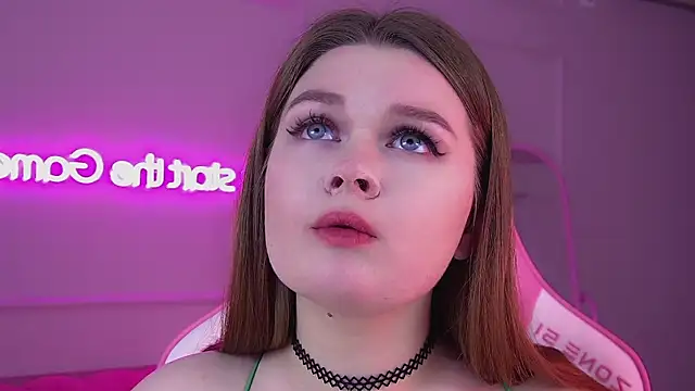 Snapshot of CrystalLyons chatting on 03-15-25, 03:48 CrystalLyons online show from 03-15-25, 03:48