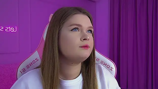 CrystalLyons online show from 02-22-26, 06:24