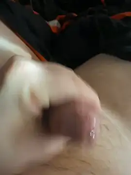 Snapshot of jrizz215 chatting on 12-12-24, 06:53 jrizz215 online show from 12-12-24, 06:53