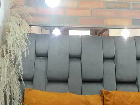 JESSYCORTES online show from 04-22-26, 09:38