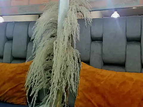 JESSYCORTES online show from 04-23-26, 09:50