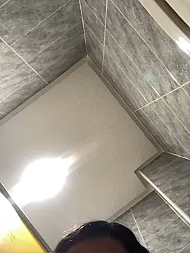 Lucascacaca online show from 12-29-24, 02:00