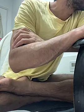 Lucascacaca online show from 04-22-26, 07:26