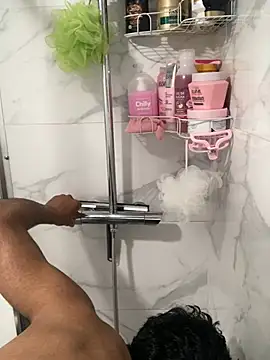 Lucascacaca online show from 04-23-26, 08:57