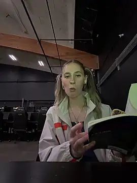 Snapshot of M1ssyk1ssy chatting on 03-20-26, 07:08 M1ssyk1ssy online show from 03-20-26, 07:08