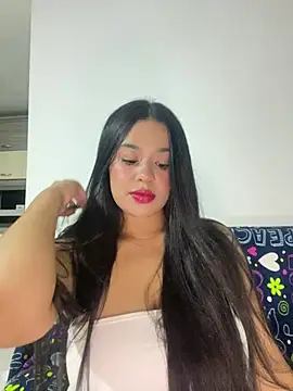 Snapshot of Aitana98_ chatting on 06-23-26, 01:25 Aitana98 online show from 06-23-26, 01:25