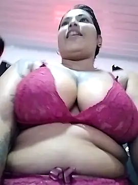 Snapshot of Ari_Alexa444 chatting on 11-07-25, 02:22 Ari Alexa444 online show from 11-07-25, 02:22