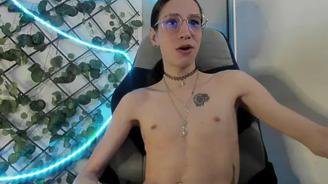 vodkadelulo online show from 04-27-26, 09:40