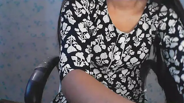 Snapshot of collage_hoty chatting on 06-19-26, 05:12 collage hoty online show from 06-19-26, 05:12