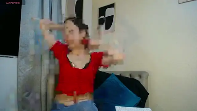 camilawm19 online show from 02-04-26, 01:33