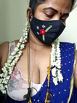 gaurika18 online show from 06-10-26, 04:34