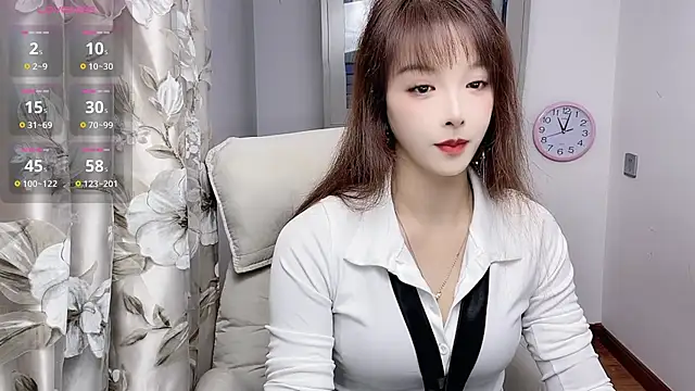 Snapshot of NINIbaby-99 chatting on 10-12-25, 03:00 NINIbaby-99 online show from 10-12-25, 03:00