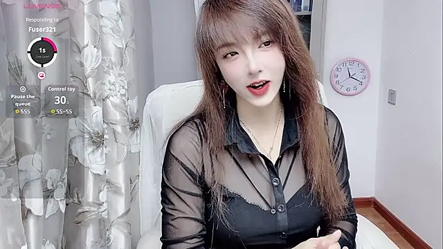 Snapshot of NINIbaby-99 chatting on 11-16-25, 03:17 NINIbaby-99 online show from 11-16-25, 03:17