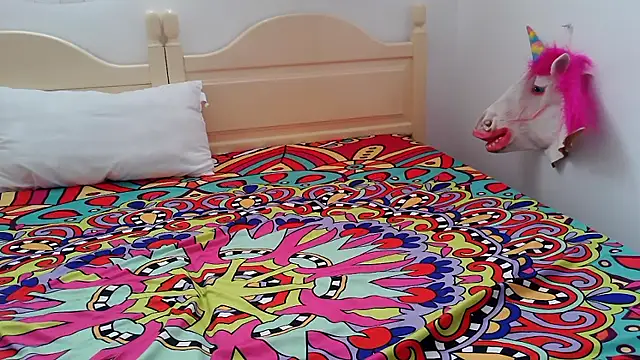 Snapshot of Happygio chatting on 09-19-25, 10:05 Happygio online show from 09-19-25, 10:05