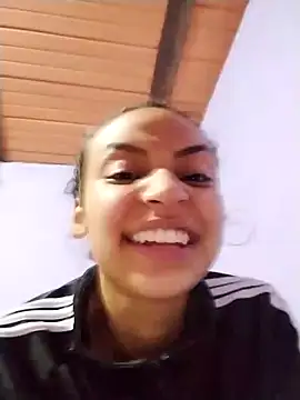 Snapshot of emma_ambar chatting on 02-07-25, 12:53 emma ambar online show from 02-07-25, 12:53