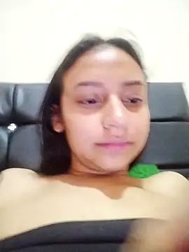 Snapshot of emma_ambar chatting on 09-17-25, 04:19 emma ambar online show from 09-17-25, 04:19