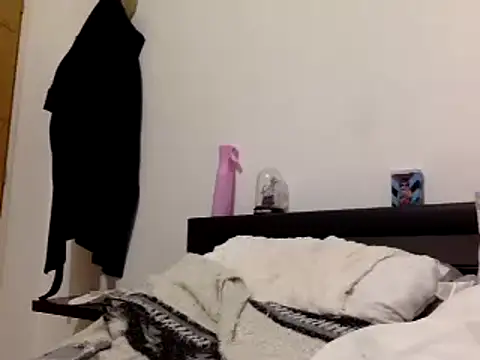 vanillesoumise online show from 03-04-26, 08:48