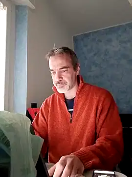 Snapshot of Marcolino183 chatting on 01-10-25, 03:16 Marcolino183 online show from 01-10-25, 03:16