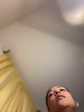 baby lizy online show from 04-26-26, 01:47