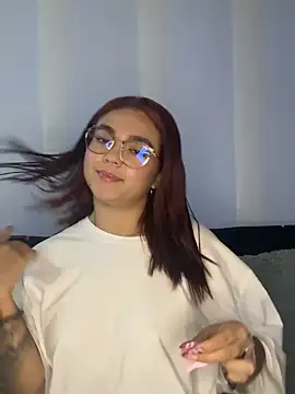 Snapshot of camianddanna chatting on 12-17-24, 10:54 camianddanna online show from 12-17-24, 10:54