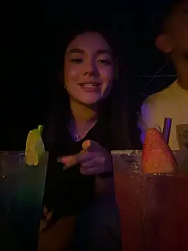 Snapshot of camianddanna chatting on 01-20-25, 01:18 camianddanna online show from 01-20-25, 01:18