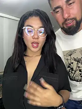 Snapshot of camianddanna chatting on 01-20-25, 04:43 camianddanna online show from 01-20-25, 04:43