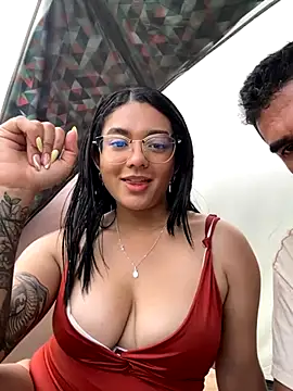 Snapshot of camianddanna chatting on 09-14-25, 04:28 camianddanna online show from 09-14-25, 04:28