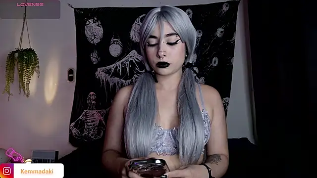 kemmadakii online show from 04-26-26, 08:50