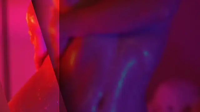 Snapshot of HeyBananas chatting on 09-17-25, 01:24 HeyBananas online show from 09-17-25, 01:24