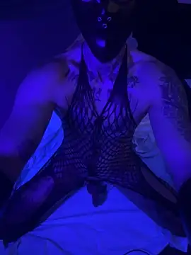 LuggiJack online show from 11-15-25, 04:43