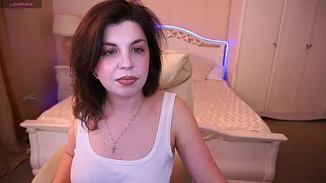 MirandaWong online show from 03-21-25, 12:50