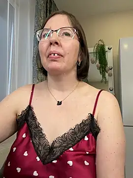 Snapshot of B_Bonya_m chatting on 01-26-25, 12:01 B Bonya m online show from 01-26-25, 12:01