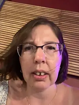 Snapshot of B_Bonya_m chatting on 02-07-25, 12:39 B Bonya m online show from 02-07-25, 12:39