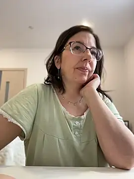 B Bonya m online show from 04-20-26, 03:42