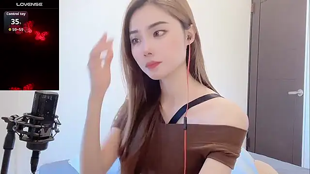 sweet5200 online show from 05-11-26, 02:28