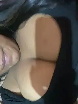 vic pretynhaa online show from 12-27-24, 05:37