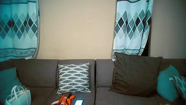 Snapshot of GoldenPussyXOXO chatting on 12-14-24, 11:01 GoldenPussyXOXO online show from 12-14-24, 11:01